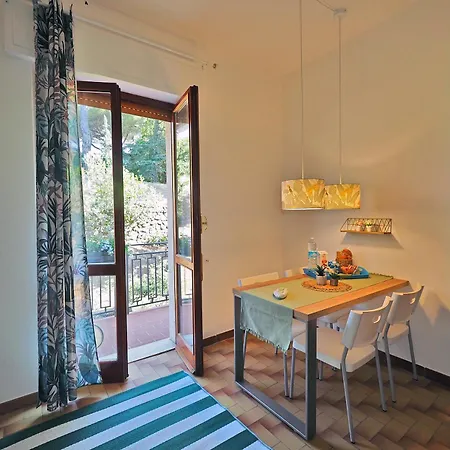 Sweet View Blue Of Patty 1 Apartment Lerici