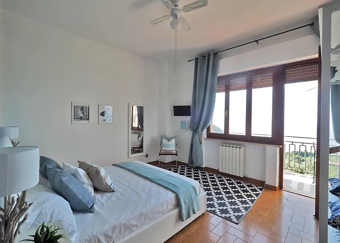 Sweet View Blue Of Patty 1