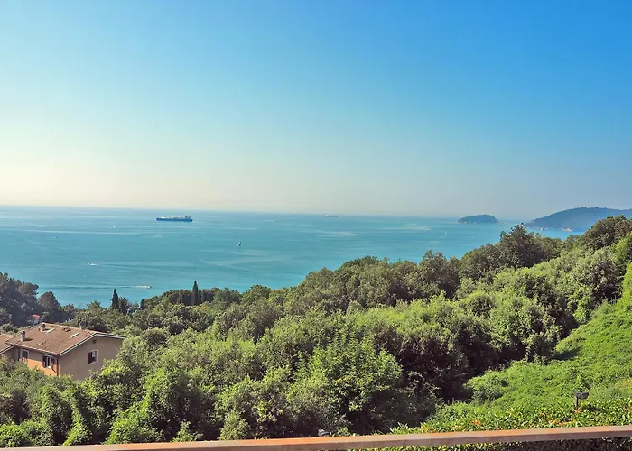 Sweet View Blue Of Patty 1 * Lerici